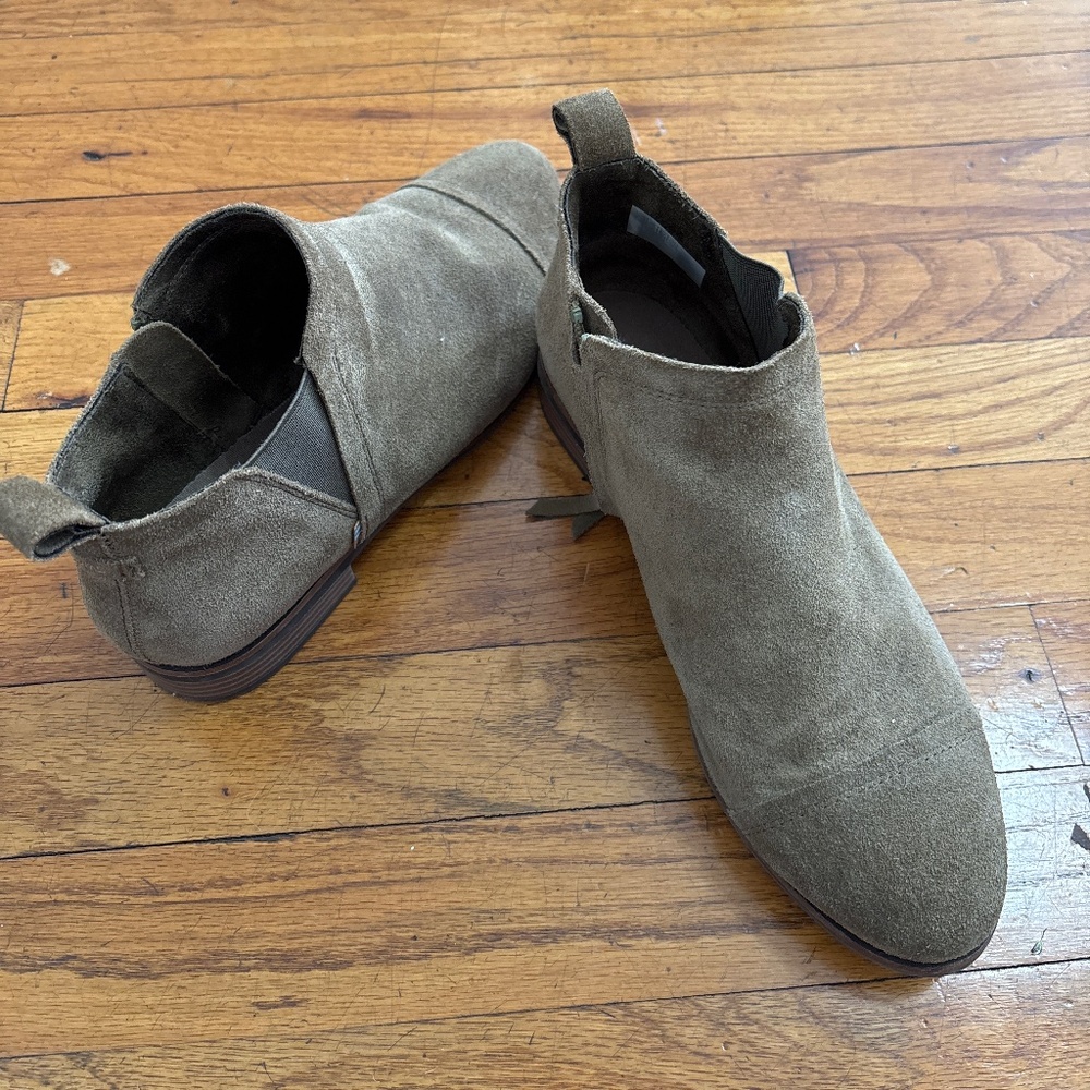 Toms Suede Reese Boots